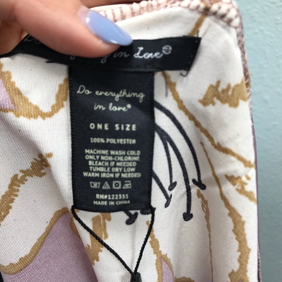 NWT Oversized Floral Festival Wear Pink Kimono - Picture 5 of 7